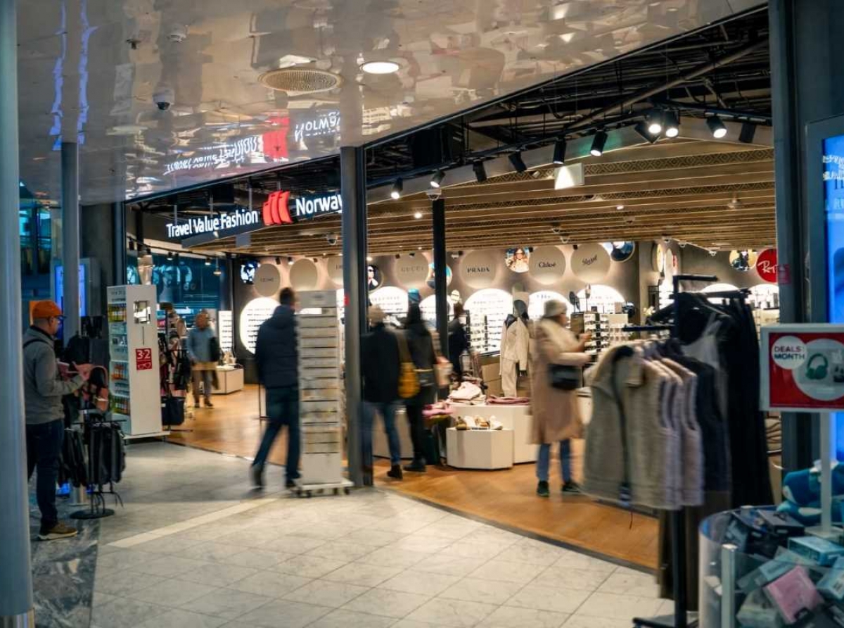 Value Fashion's New Battle: Corporate scale takes on regional retail specialists